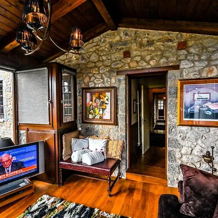 Winterfell Estate Villa Arachova