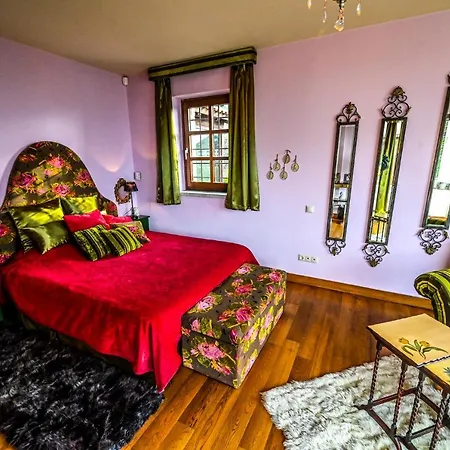 Winterfell Estate Arachova