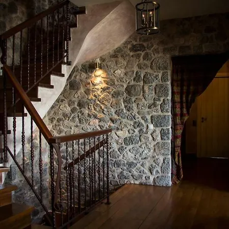 Winterfell Estate *